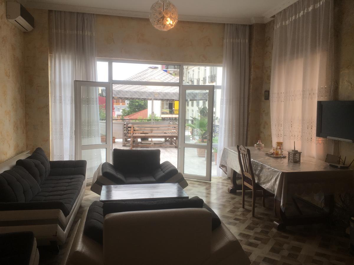 באטומי Duru'S Apartment With 3 Bedrooms מראה חיצוני תמונה
