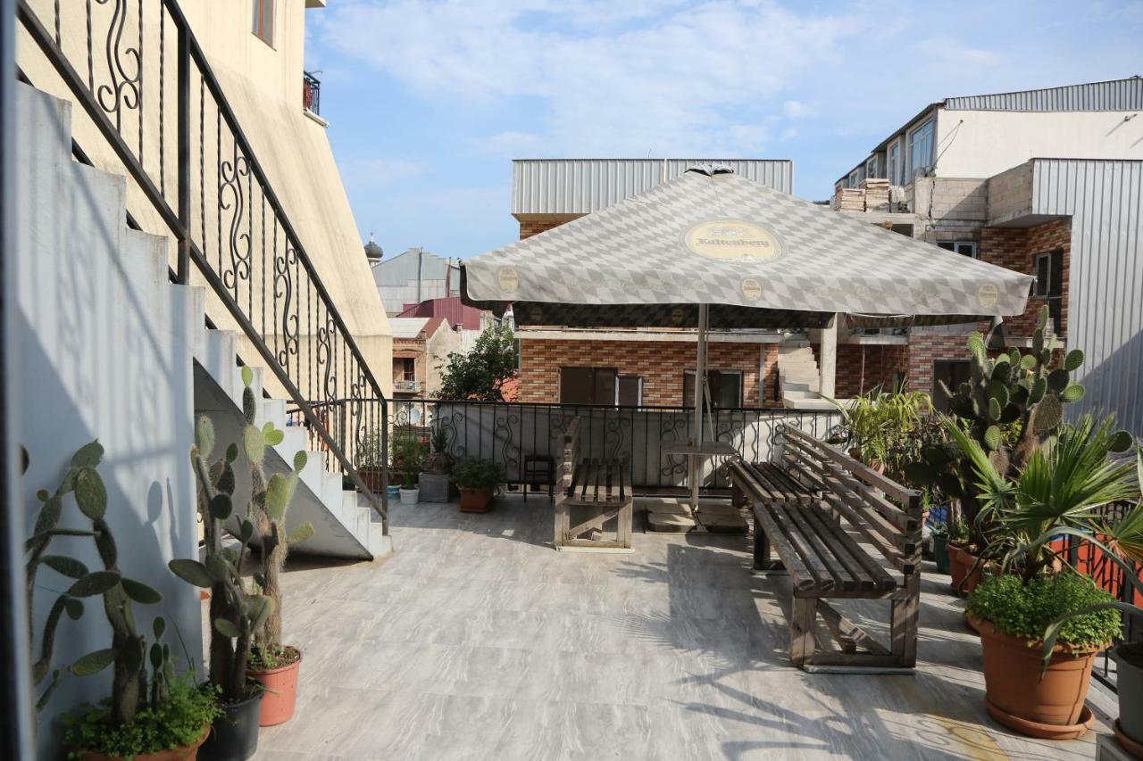 באטומי Duru'S Apartment With 3 Bedrooms מראה חיצוני תמונה