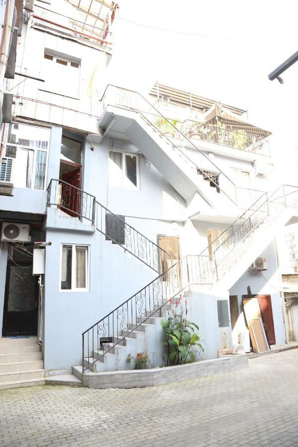 באטומי Duru'S Apartment With 3 Bedrooms מראה חיצוני תמונה