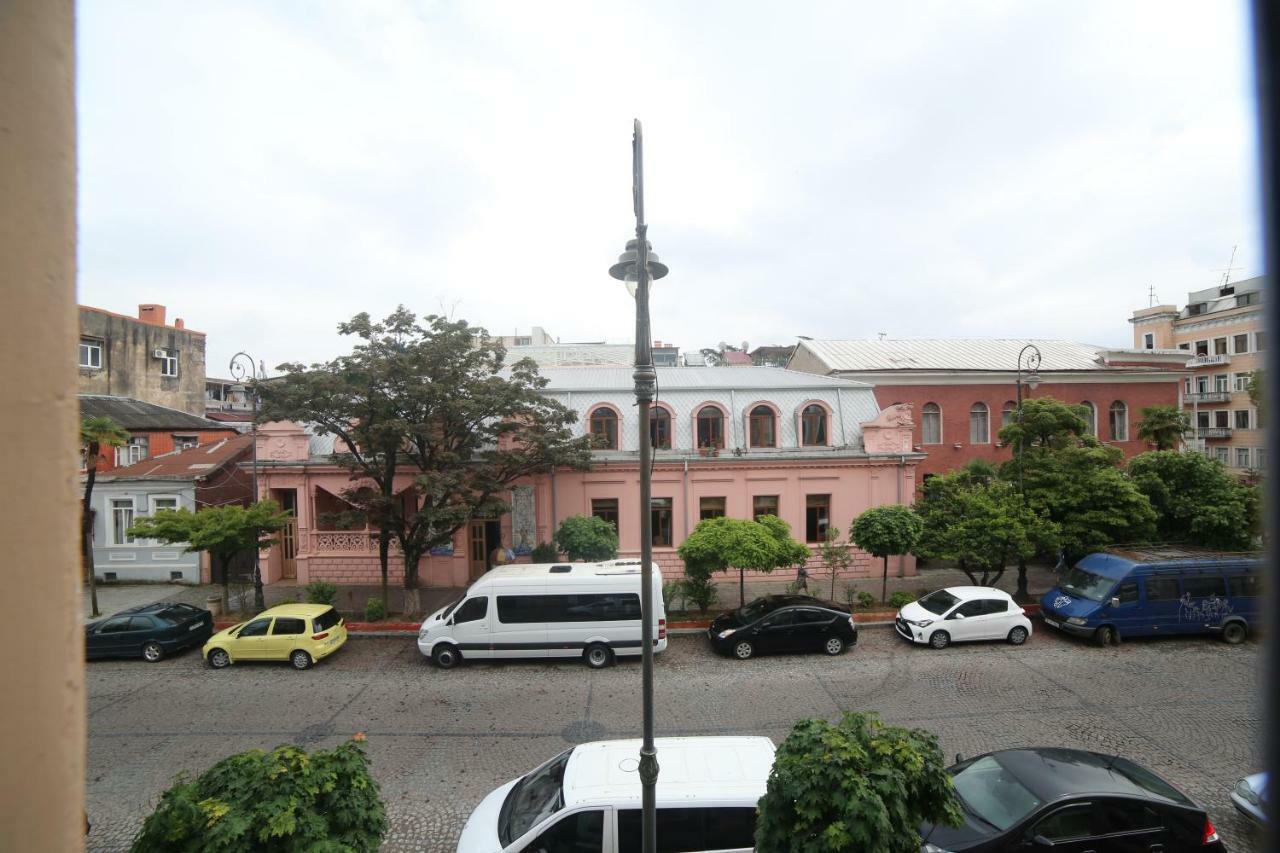 באטומי Duru'S Apartment With 3 Bedrooms מראה חיצוני תמונה